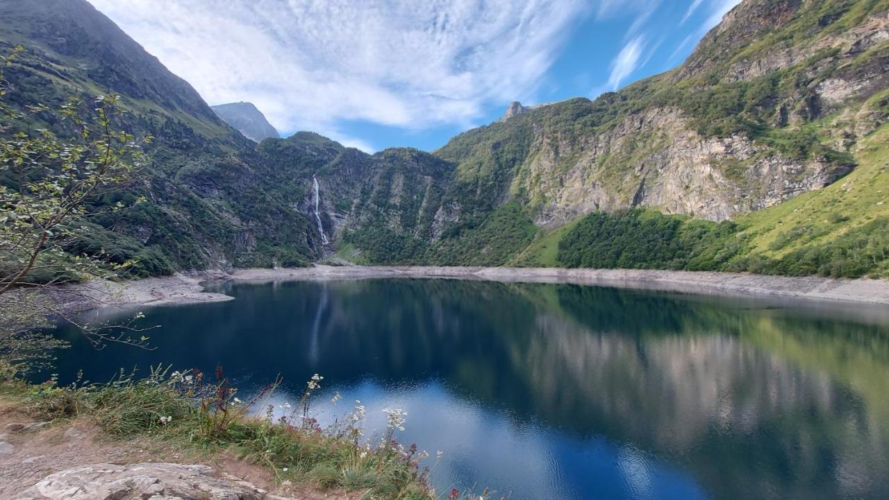Отель Le 41 Avenue Foch Bagneres-de-Luchon Экстерьер фото