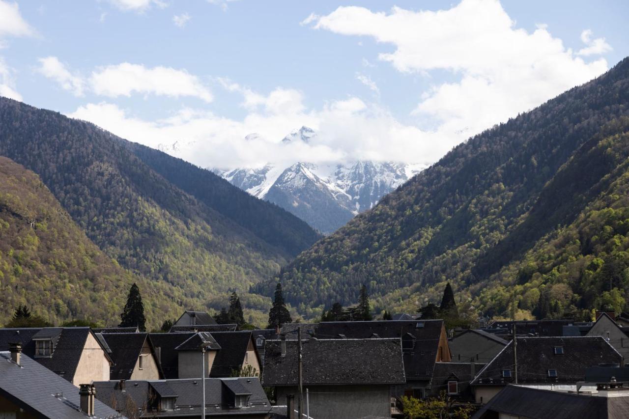 Отель Le 41 Avenue Foch Bagneres-de-Luchon Экстерьер фото